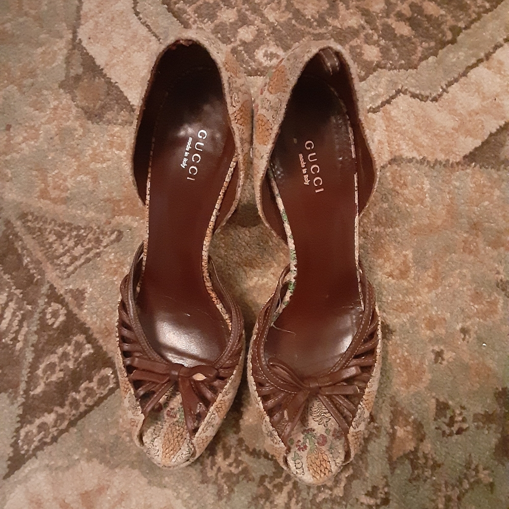 Vintage Gucci sandel